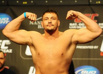 Прогноз Мэтт Митрион — Тимоти Джонсон (8 августа 2020), ставки и коэффициенты