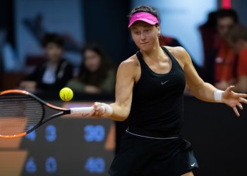 Прогноз Людмила Самсонова – Кирстен Флипкенс (4 августа 2020), ставки и коэффициенты