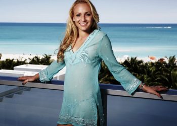 Прогноз Виктория Азаренко  – Донна Векич (22 августа 2020), ставки и коэффициенты