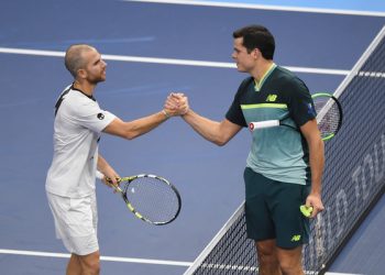 Прогноз Милош Раонич – Адриан Маннарино (15 сентября 2020), ставки и коэффициенты