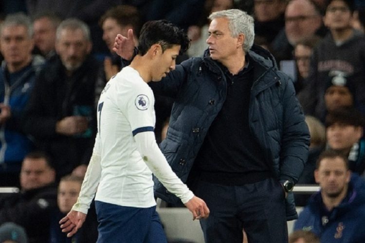 Сон и Моуринью