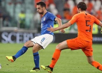 Прогноз Италия - Нидерланды