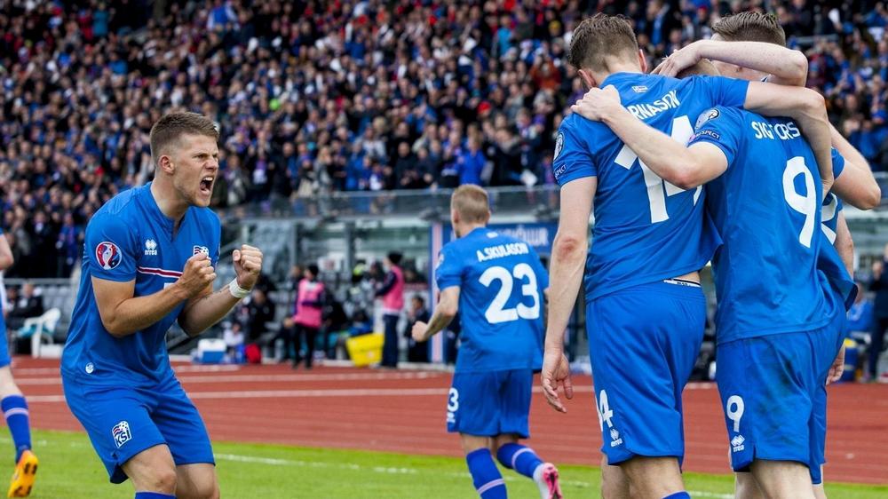 Сборная Исландии