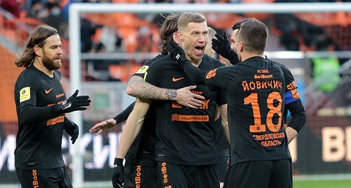 Погребняк снова забил Спартаку