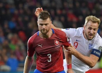 Прогноз Чехия — Англия