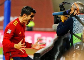 Прогноз Испания — Швеция