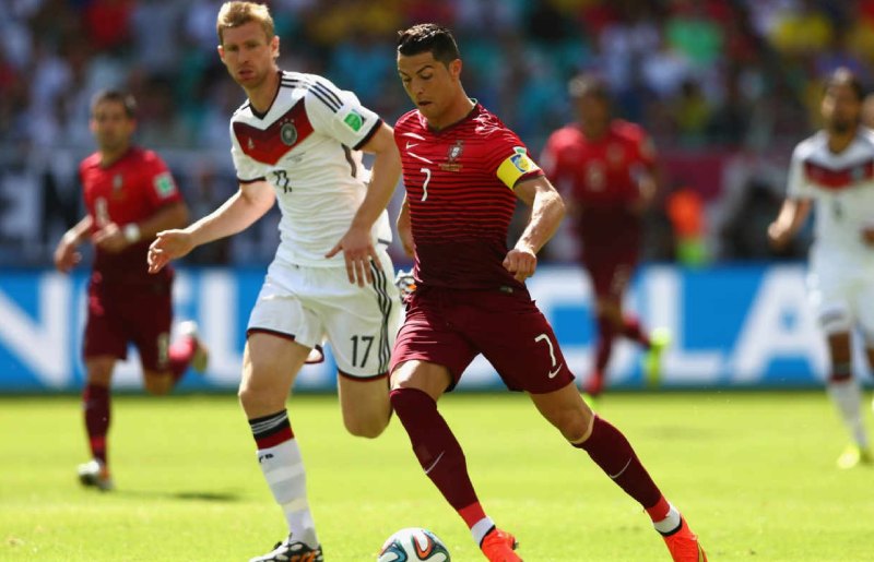 Сборная Португалии — Сборная Германии