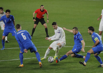 Прогноз Греция — Испания