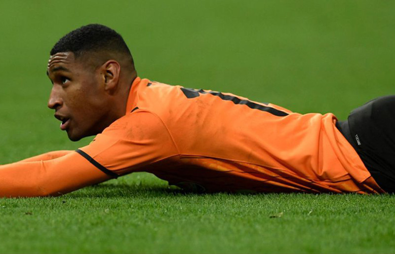 Шахтер Донецк