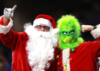 Редакция поздравляет читателей с Новым годом!