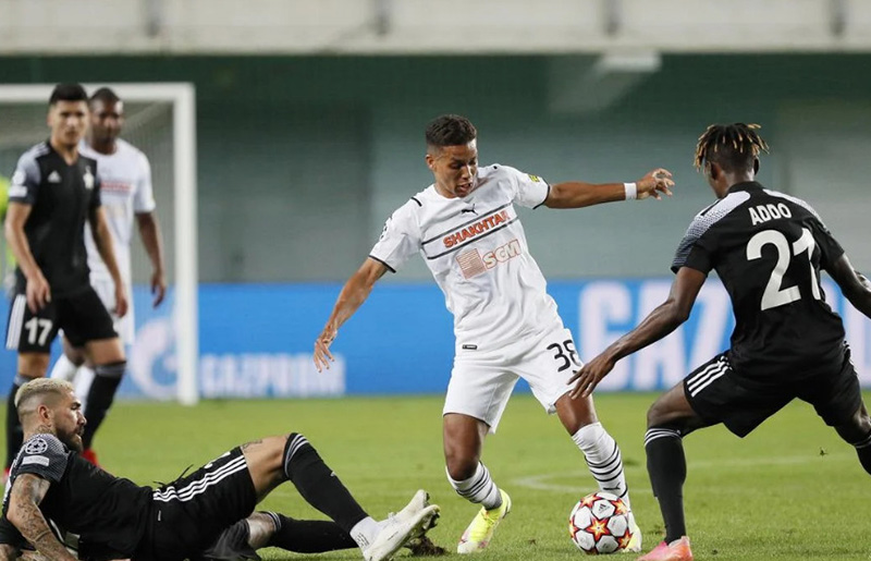 Шахтер Донецк — Шериф